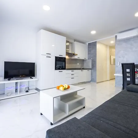 Tonka Apartman Cavtat