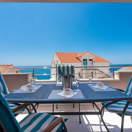Tonka Apartamento Cavtat