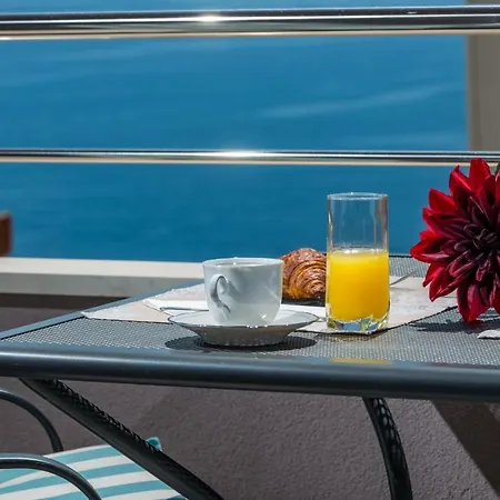 Tonka 아파트 챠브타트