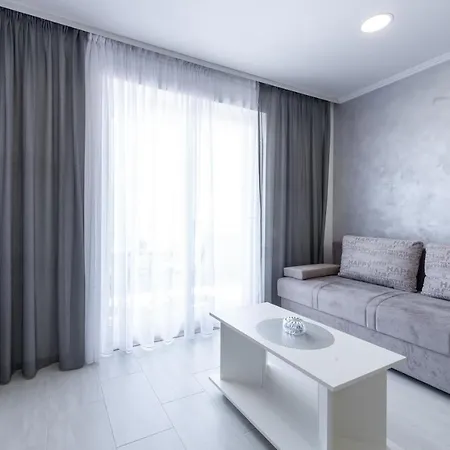 Tonka Apartman Cavtat